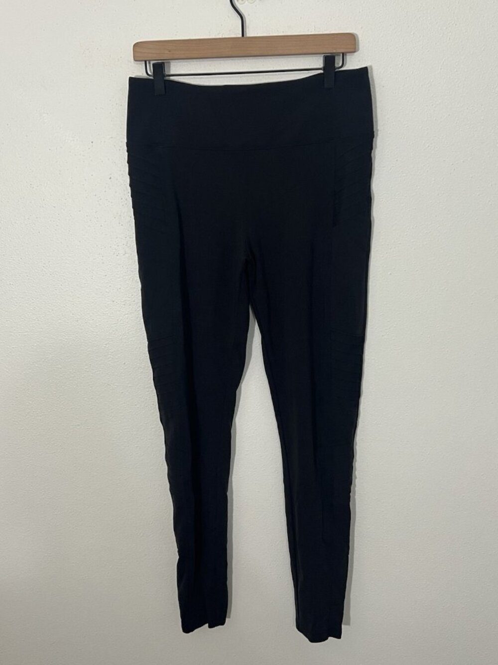Athleta Delancey Moto Tight Size Large Tall Black